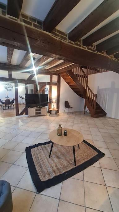 Duplex De Prestige Leilighet Troyes Eksteriør bilde